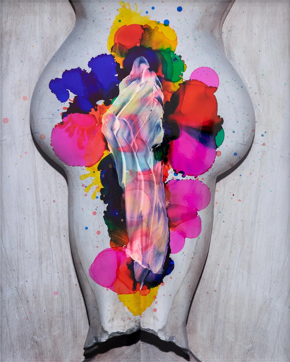 Viviane Sassen, Ovidius / painted