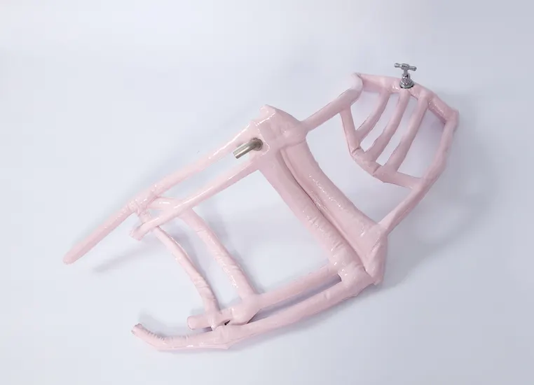 Caroline Rothwell, Abject chair