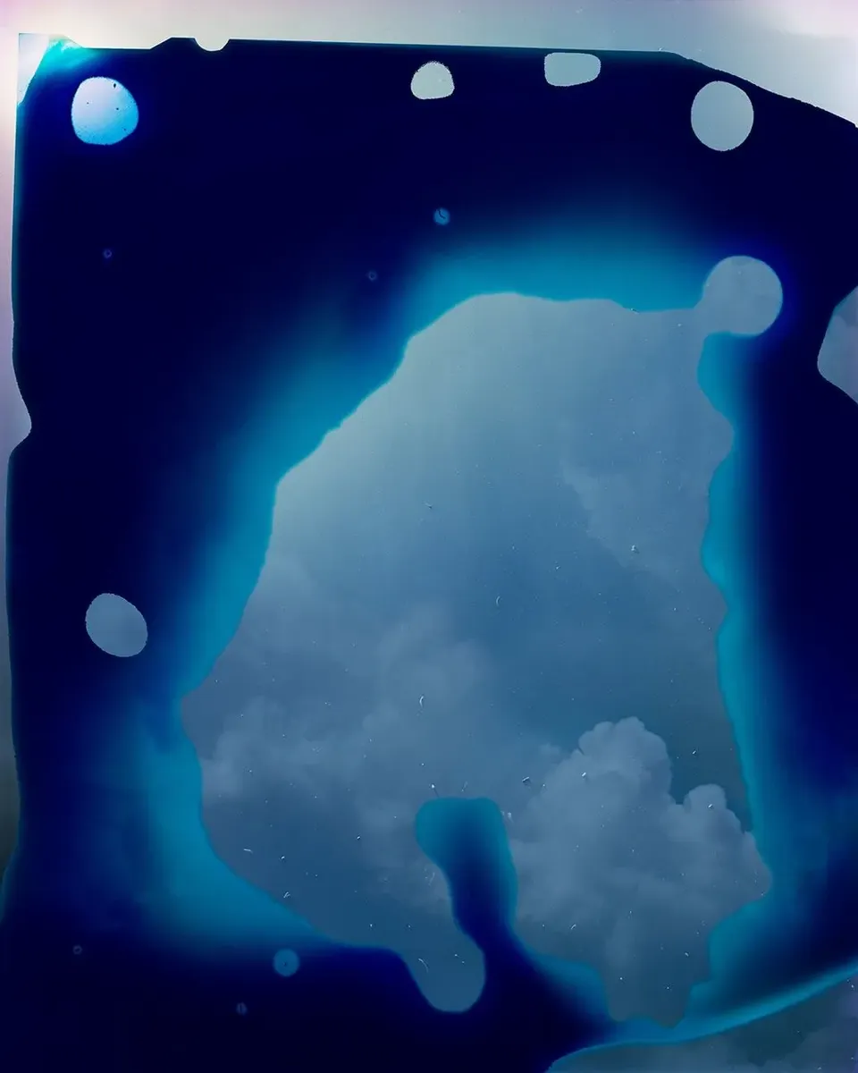 Scott McFarland, Untitled #11 (Sky Leaks)