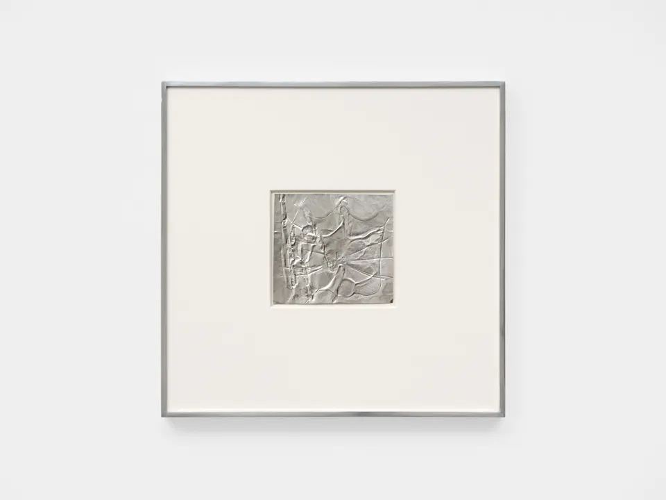 Joanne Burke, Hung as a Globe