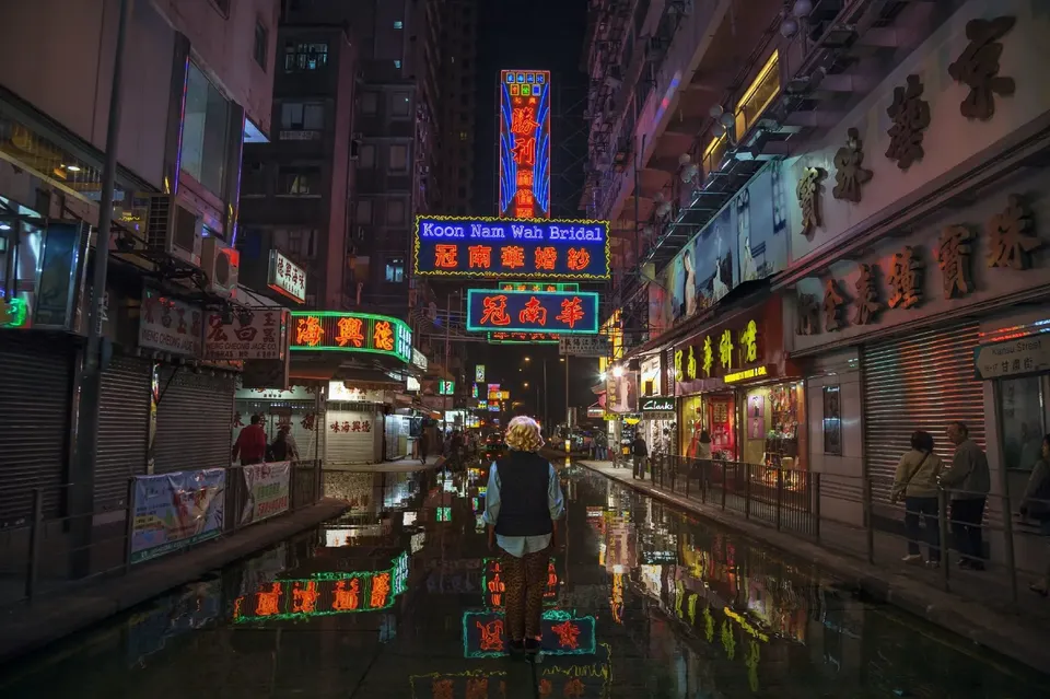 Bonnie Baxter, Hong Kong City Lights
