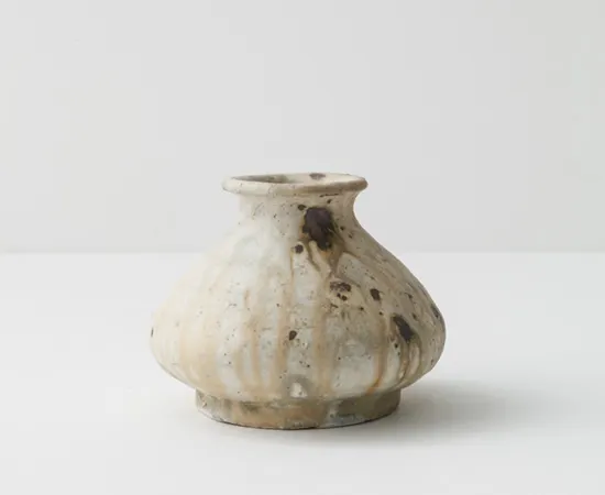 小嶋亜創, 粉引花器