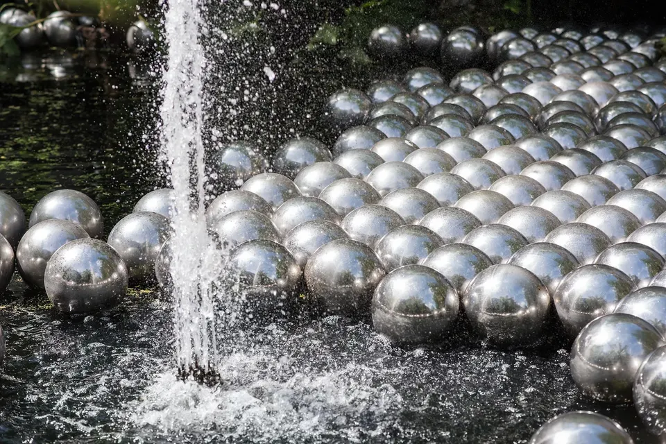 Yayoi Kusama, Narcissus Garden