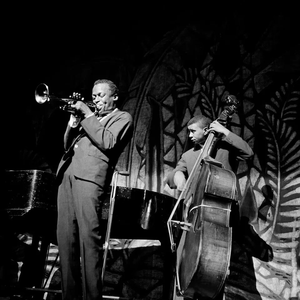 Kwame Brathwaite, Untitled (Miles Davis and Paul Chambers at RIJF)