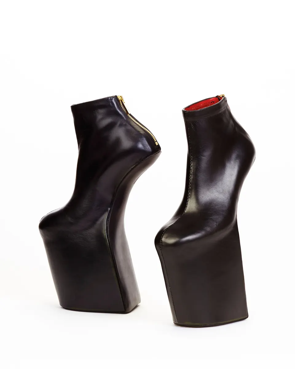 Noritaka Tatehana, Heel-less Shoes (Night Makers)