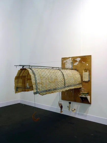Mike Nelson, Towards a lexicon of phenomena and information association, an intermediate home apparatus - moon high, bone black