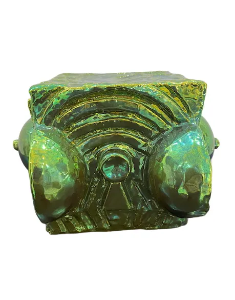 Julia Kunin, Green Novelty Cube
