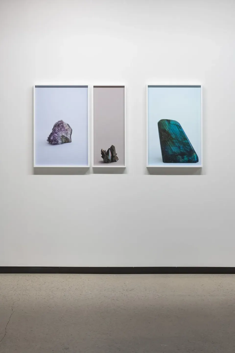 Yann Pocreau, Traversée minérale (L'améthyste, le cristal titane et la labradorite) - Triptyque