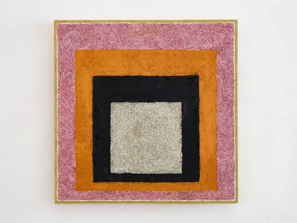 Gina Fischli, Albers (Black)