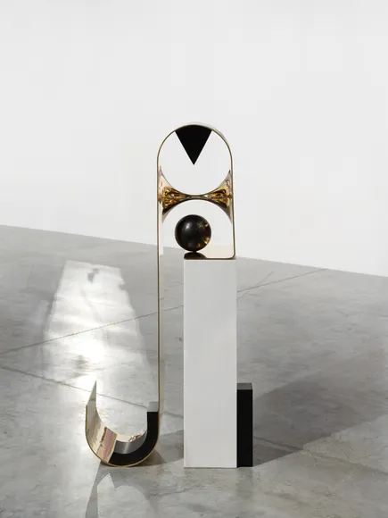 Alicja Kwade, Formation