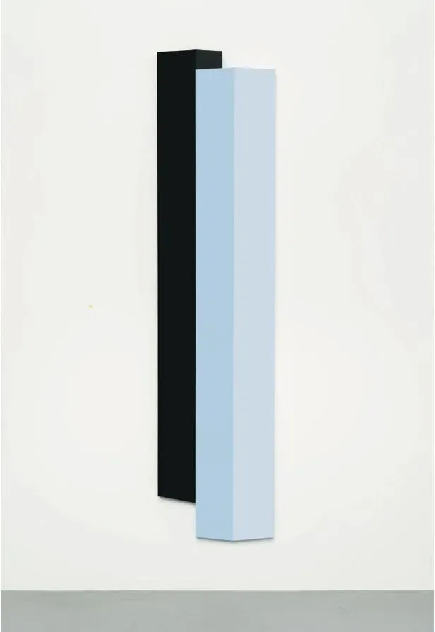Francine Savard, Arrêt sur image (Anne Truitt: Sculpture 1962-2004, Matthew Marks Gallery, May 8 - June 26, 2010)