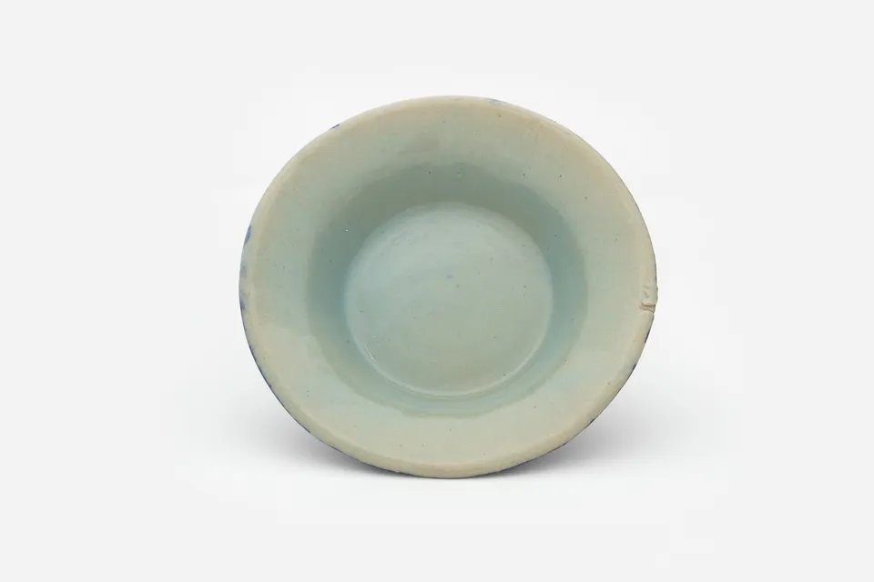 Hylton Nel, Celadon-type bowl with dark blue outside