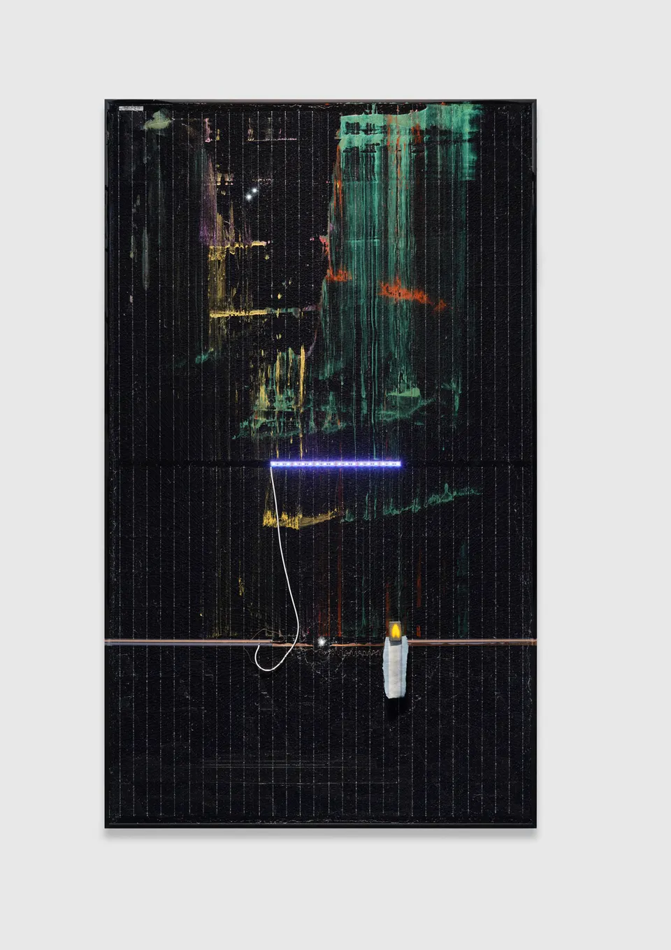 Haroon Mirza, Solar Powered LED Circuit Composition 43 (Aurora B)