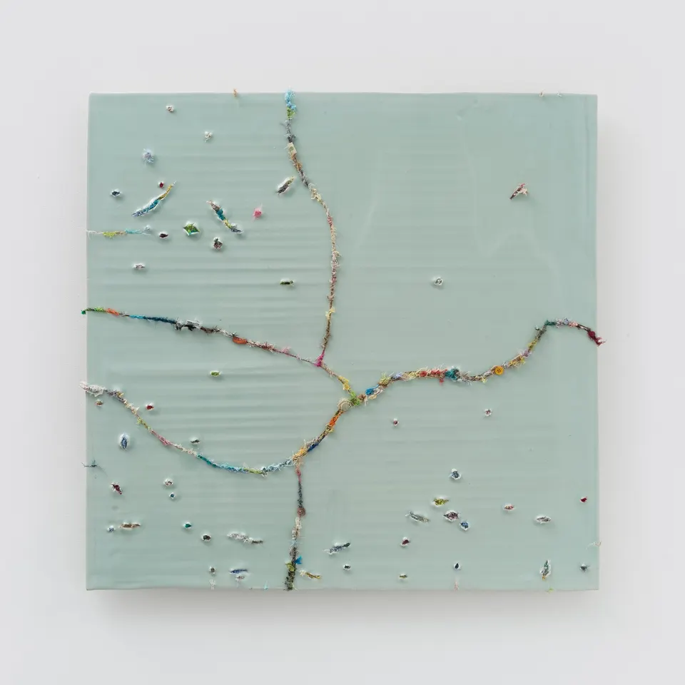 Yin Xiuzhen, Wall Instrument No. 8