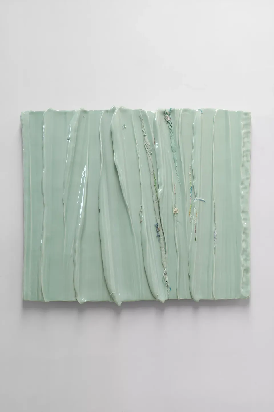 Yin Xiuzhen, Wall Instrument - The Surging Waves Chronicles Vol. 4