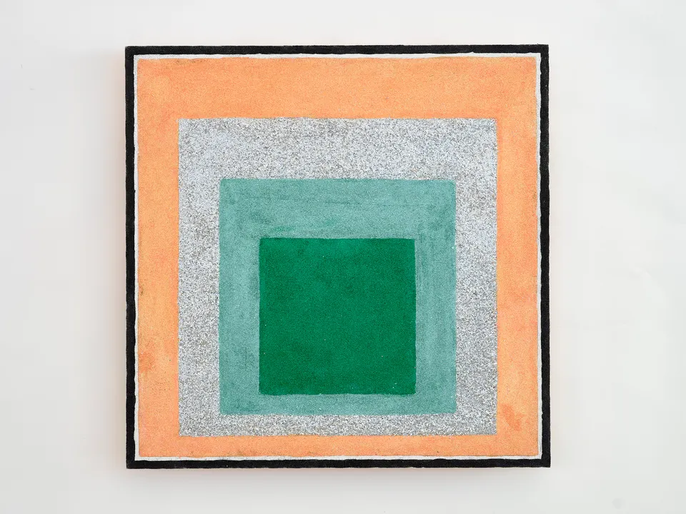 Gina Fischli, Albers (Peach)